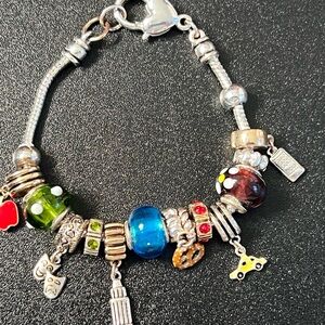 New York City Bijou Big Apple Slider 6 Charm Silver Tone Bracelet I❤️NY